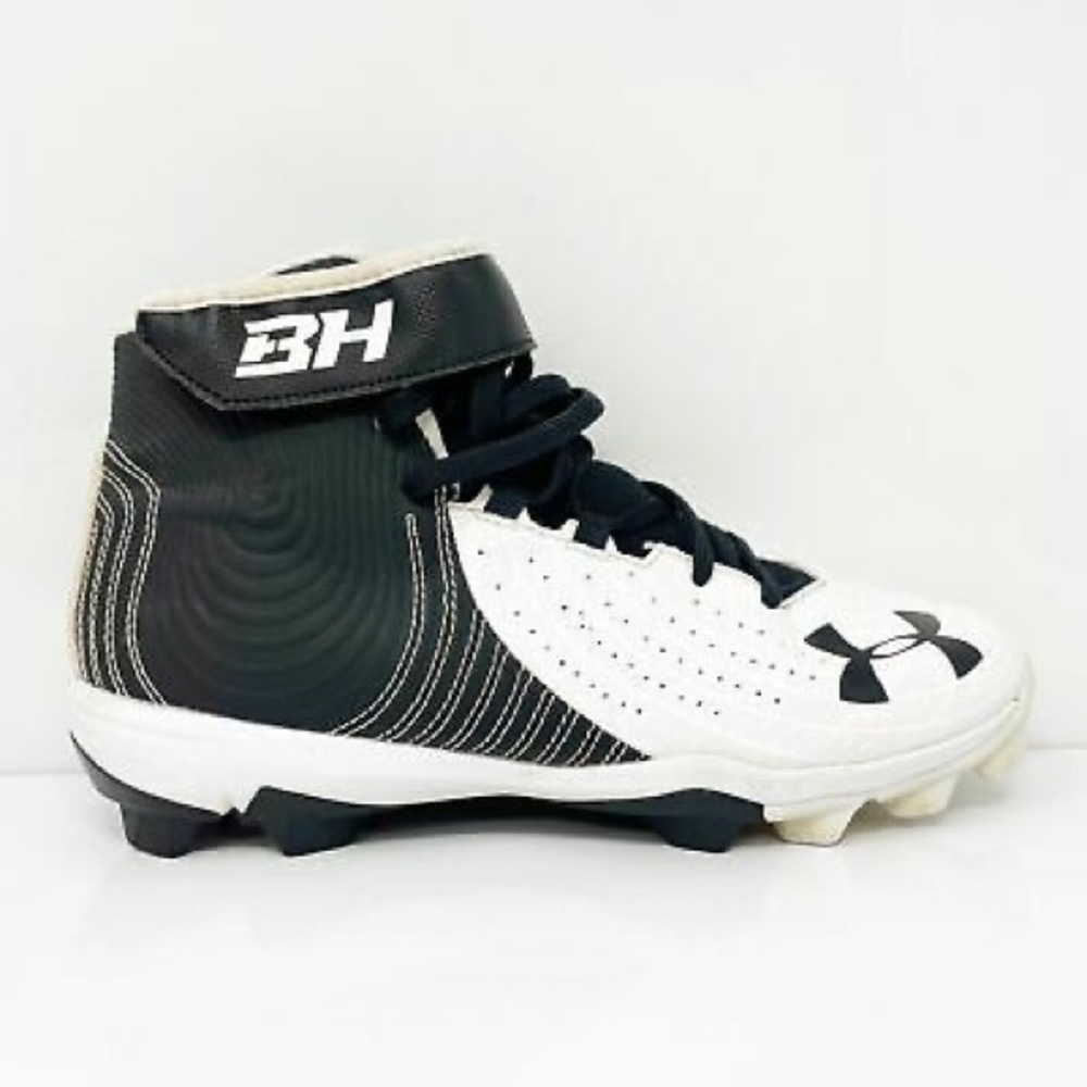 Under Armour Boys Harper 4 White Baseball Cleats Shoes Sz 3Y